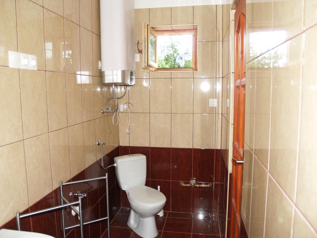 Liliom Apartman Gyula Exterior foto